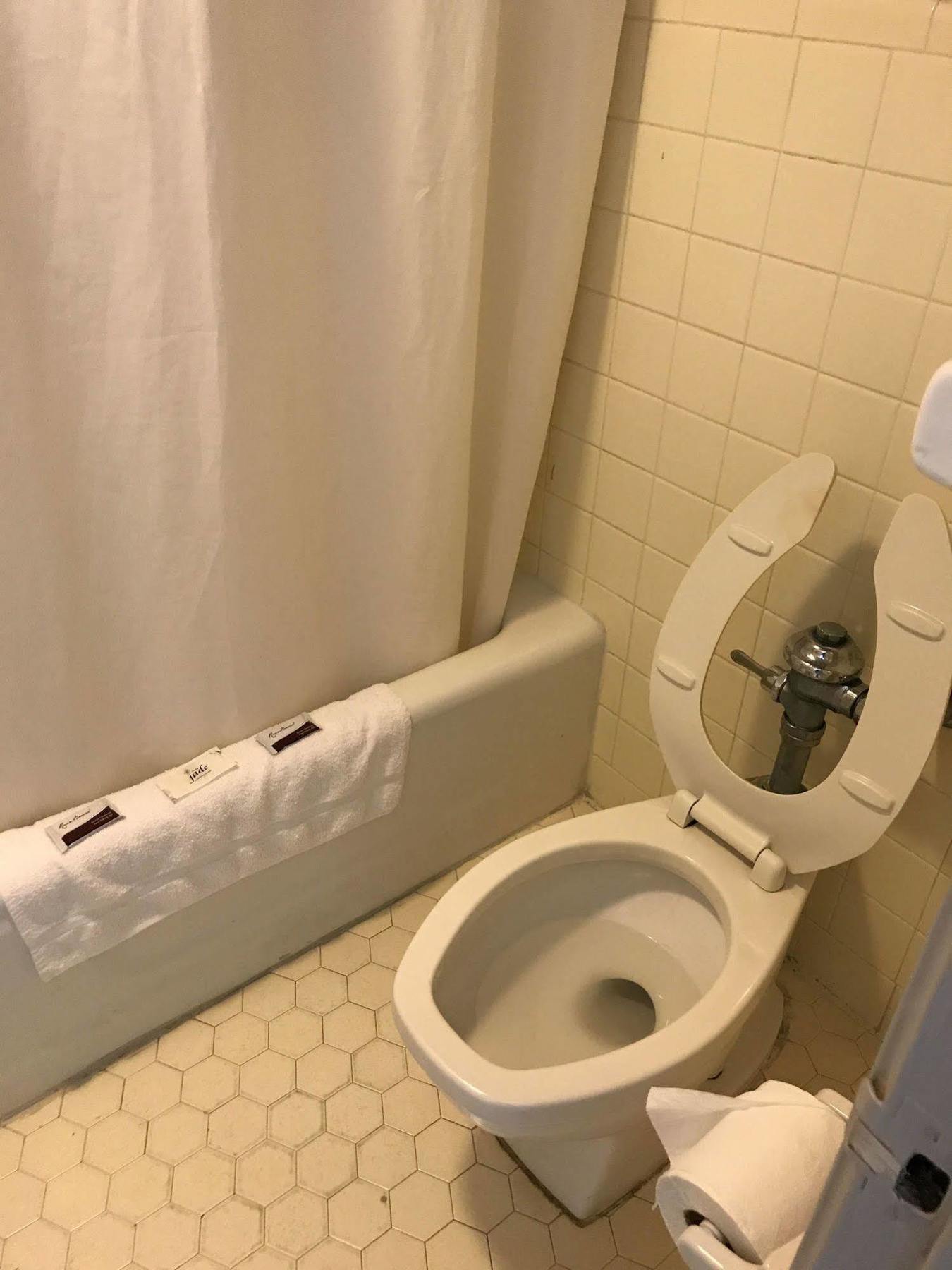 Oyo Hotel Tallahassee Downtown Екстериор снимка
